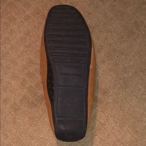 Donald planet shoes